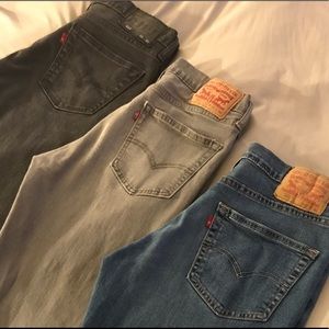 Lot - 3 Pairs Gently Used Men’s Levi’s 33W x 30L